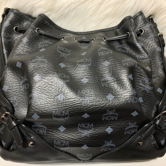 *** MCM Visetos drawstring *** - Picture 11 of 16